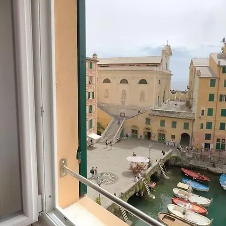 Attico Sul Porticciolo Antico Di Camogli
