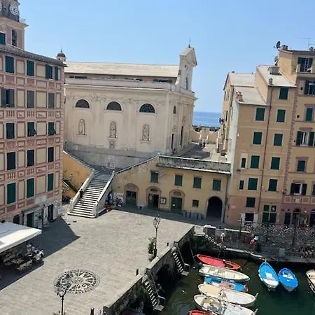 Attico Sul Porticciolo Antico Di