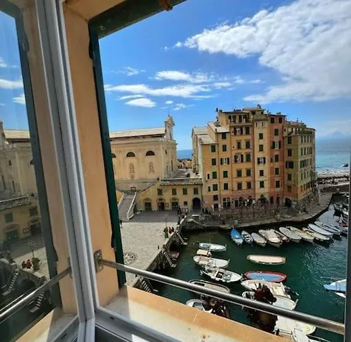 Attico Sul Porticciolo Antico Di * 卡莫利